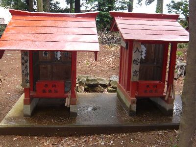 末社八幡宮、猿田彦神社