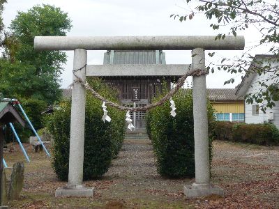 鳥居