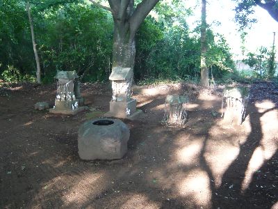 境内の石祠