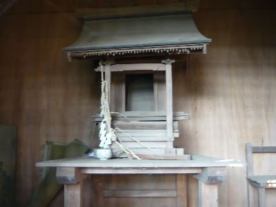 月読神社内の本殿