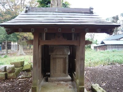 摂社(八幡、稲荷、秋葉)