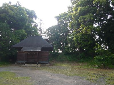 神社の全景