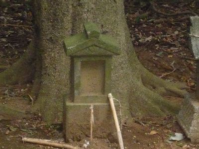 石祠(天満宮)