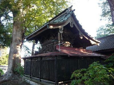 本殿（神社裏から）