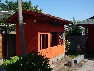 狐のコレクション建屋